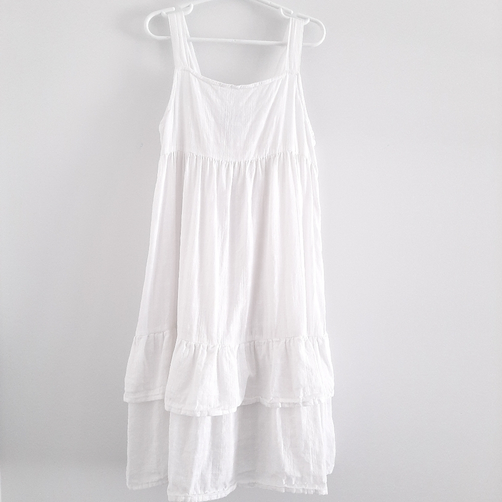 Old Navy Casual White Dress size 8